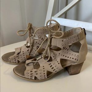Treasure & Bond LOGAN Girl Gladiator sandal Size 2